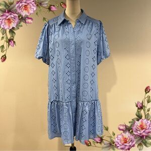 Donna Morgan Blue Eyelet Button-Up short sleeves straight cut dress size 10